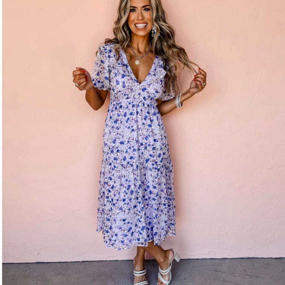 Womens Size S Floral V Neck Midi Dress